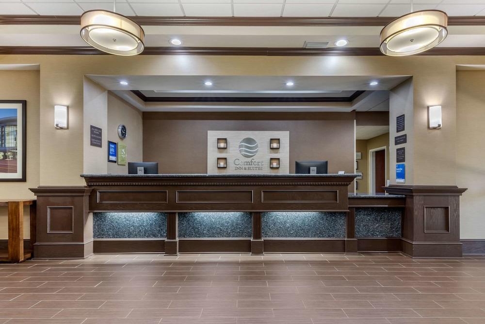 Comfort Inn & Suites North Little Rock Mccain Mall Экстерьер фото